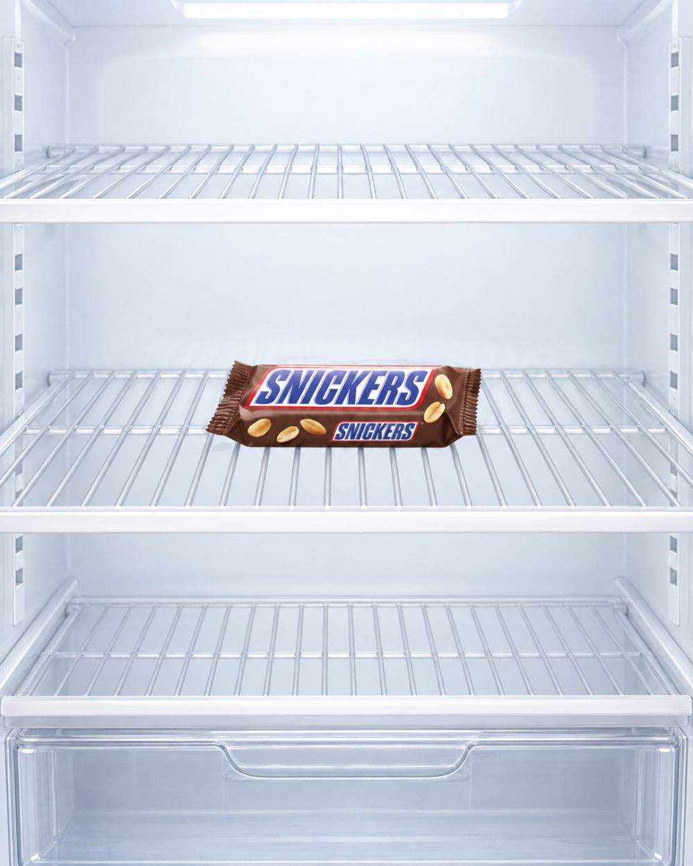 Snickers - Quando abres o frigorífico e só há uma coisa que resolve.